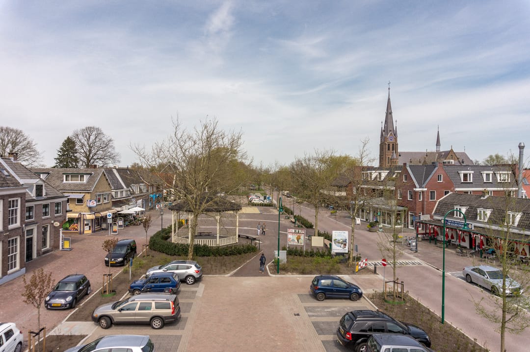 Foto 32 van Meindert Hobbemastraat 19