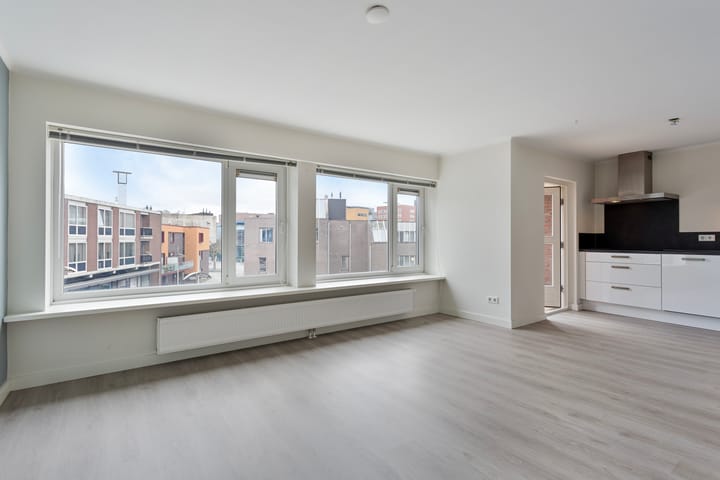 Foto 11 van Willemstraat 64-B