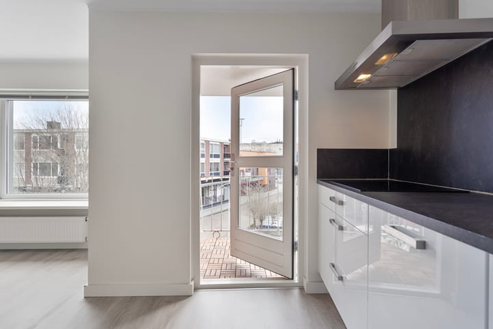 Foto 15 van Willemstraat 64-B