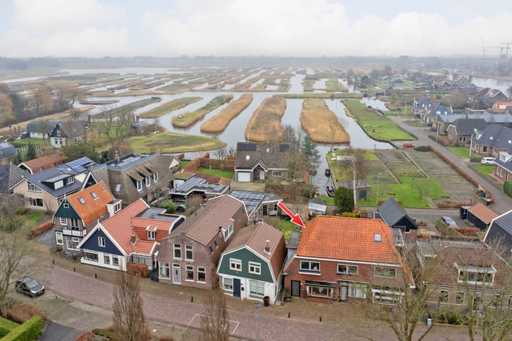 Dorpsstraat 30