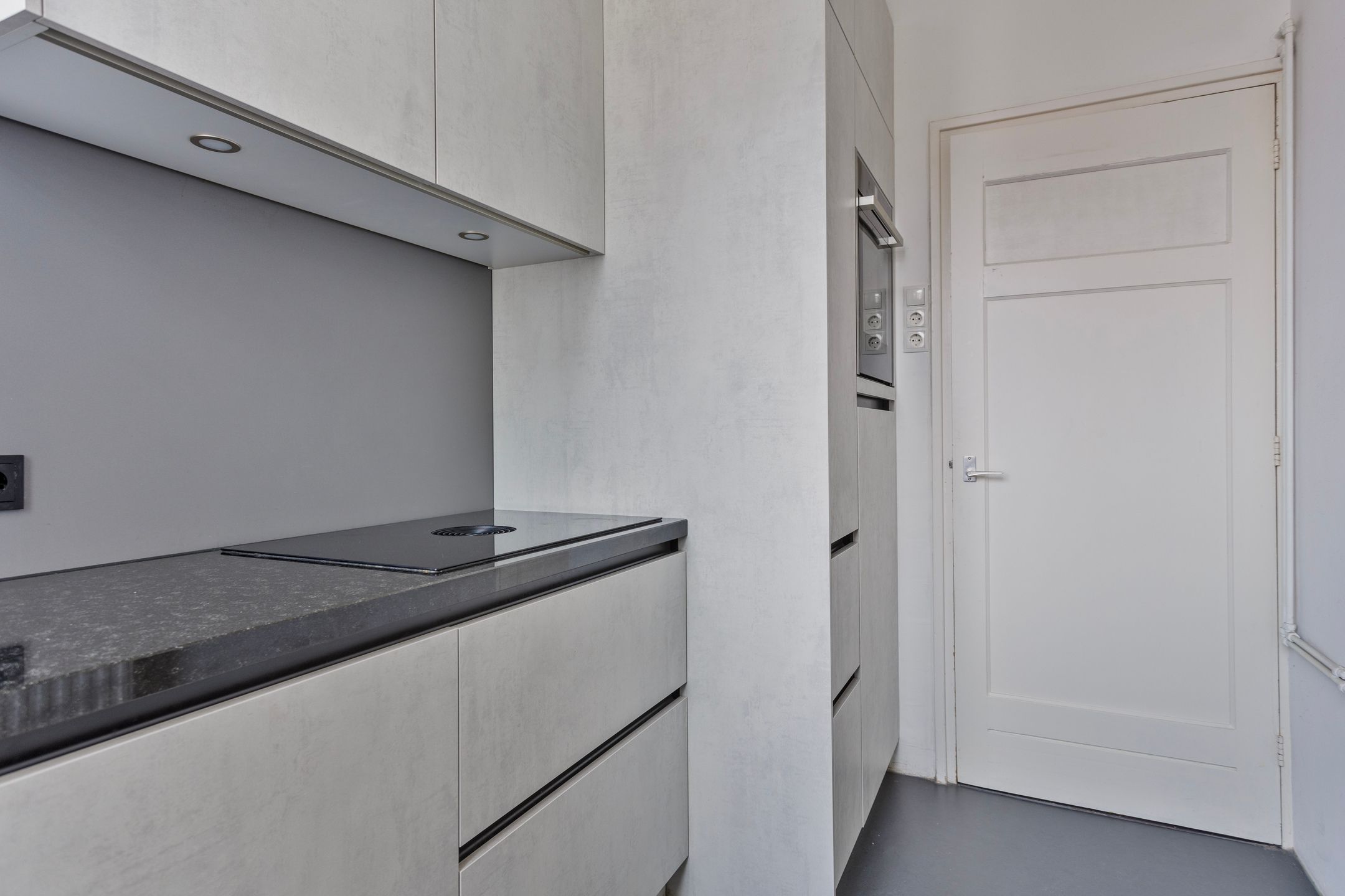 Photo 15 of Schiedamsedijk 65-D