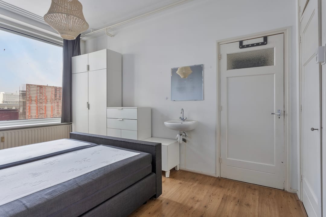 Photo 17 of Schiedamsedijk 65-D