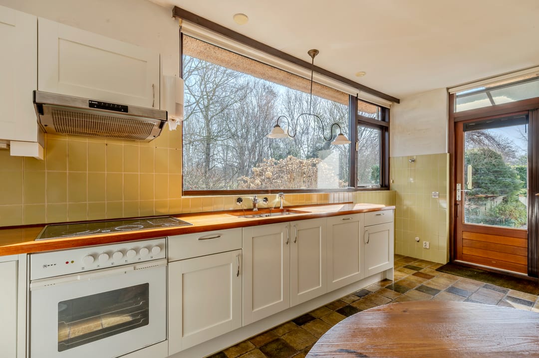 Foto 16 van Dokter Mees ten Oeverlaan 24