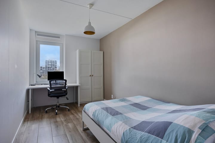 Foto 21 van Hellevoetstraat 13