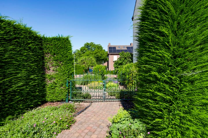 Foto 38 van Stationsweg 28