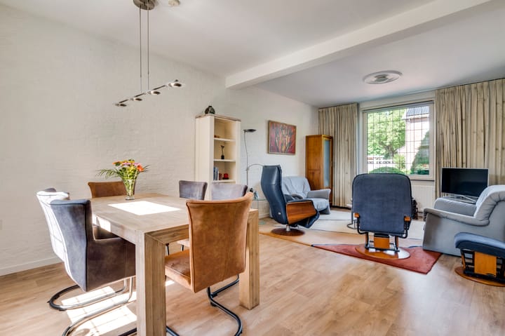 Foto 11 van Stationsweg 28