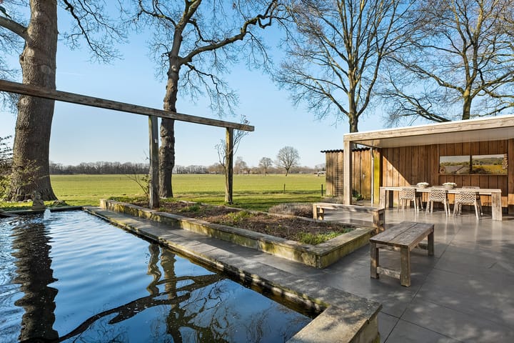 Photo 51 of Alingcamp 51-A