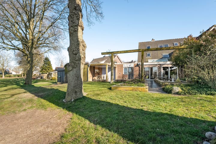 Photo 53 of Alingcamp 51-A