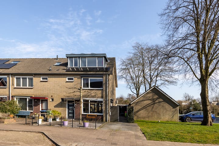 Foto 2 van Lindenlaan 2