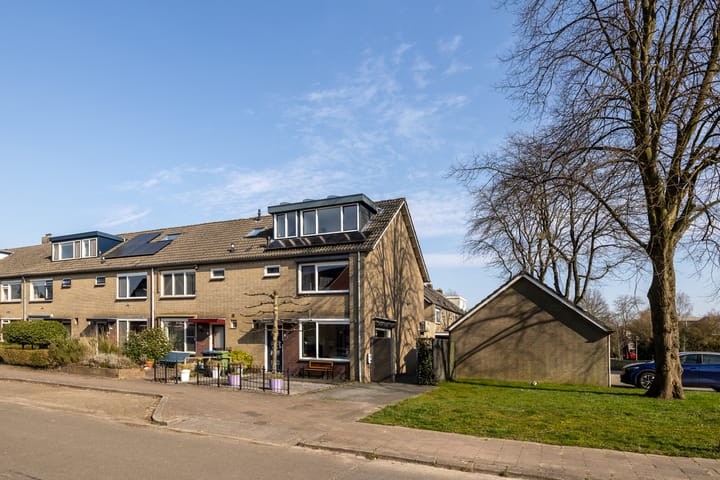 Foto 31 van Lindenlaan 2