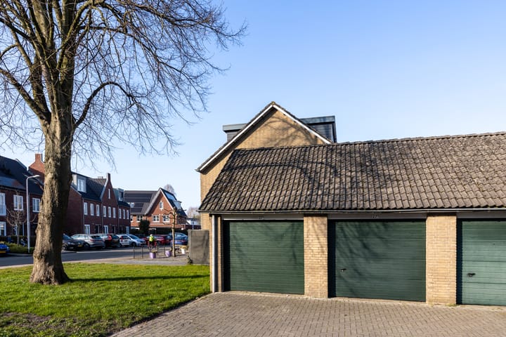 Foto 35 van Lindenlaan 2