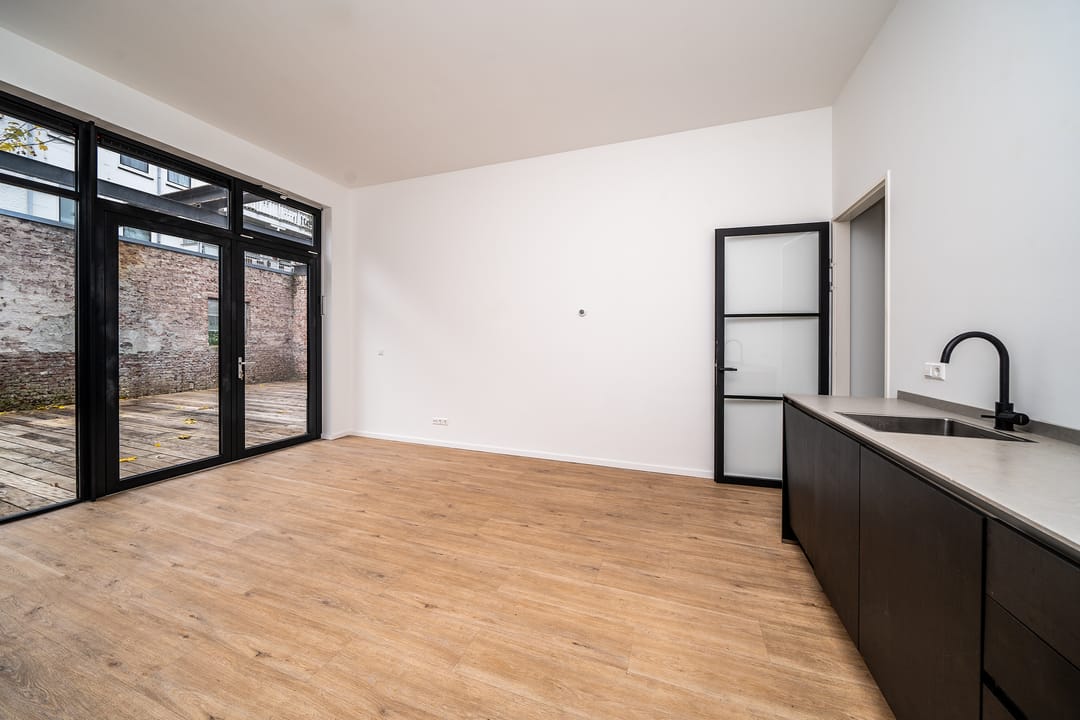 Foto 7 van Schoonderloostraat 221