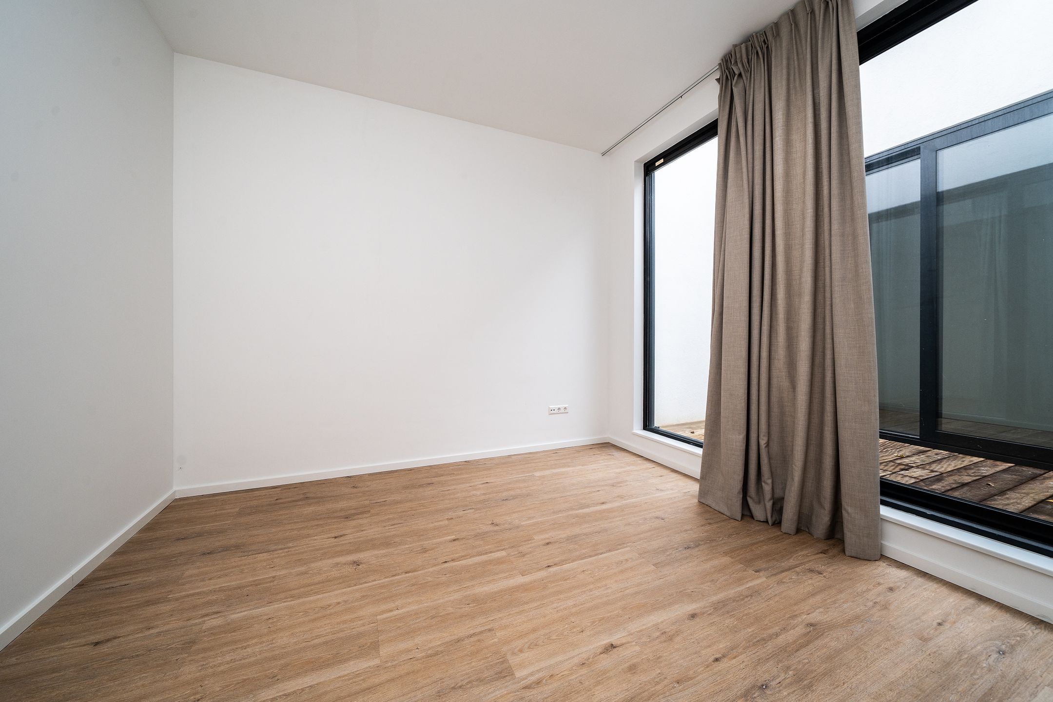 Foto 15 van Schoonderloostraat 221