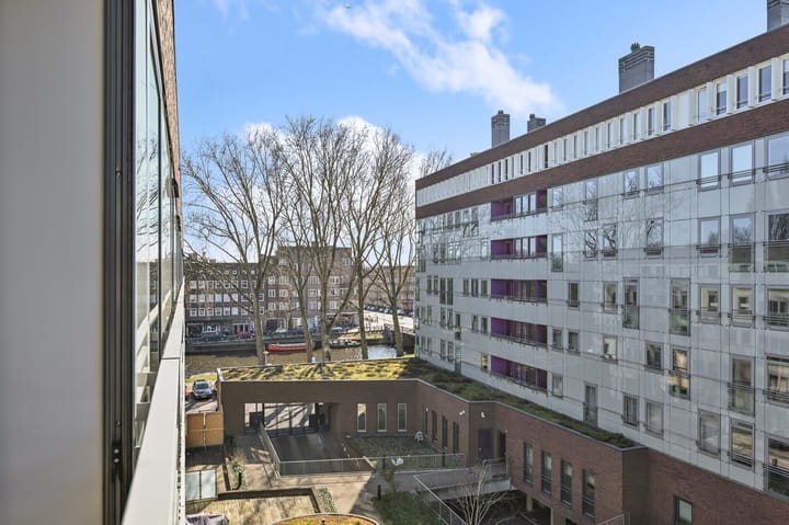 Photo 11 of Elckerlijcstraat 63