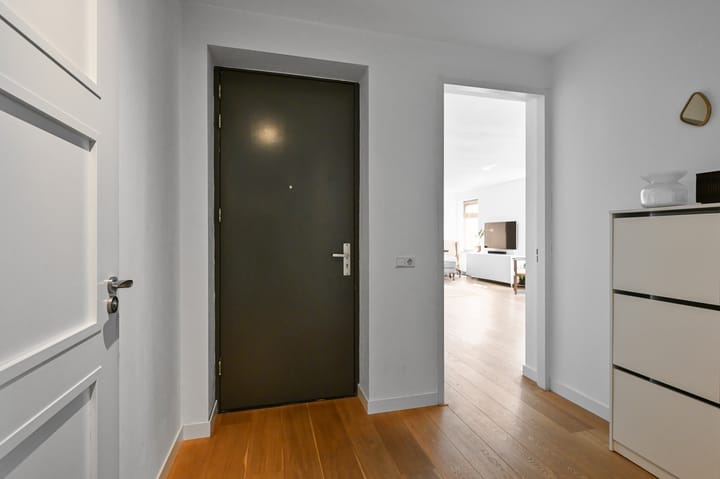 Photo 21 of Elckerlijcstraat 63