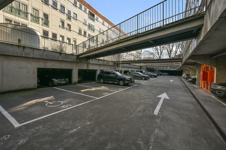 Photo 23 of Elckerlijcstraat 63