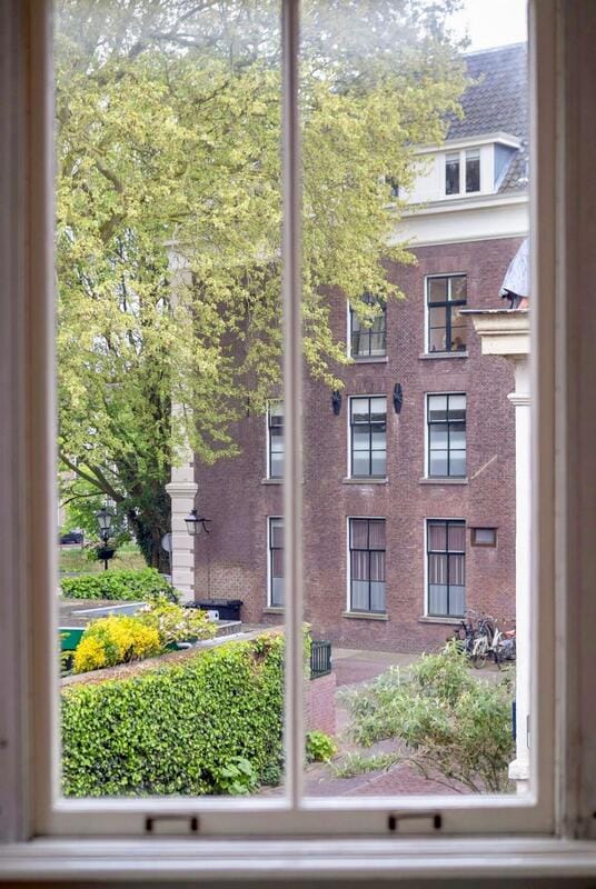 Foto 37 van Wolvenplein 10-BS