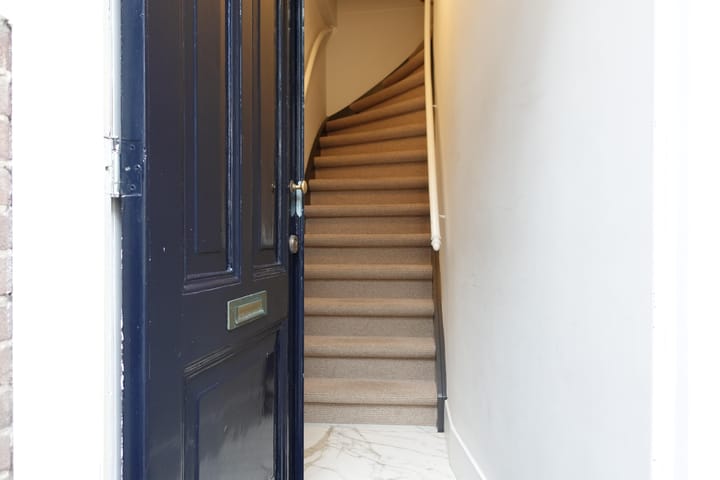 Foto 7 van Wolvenplein 10-BS