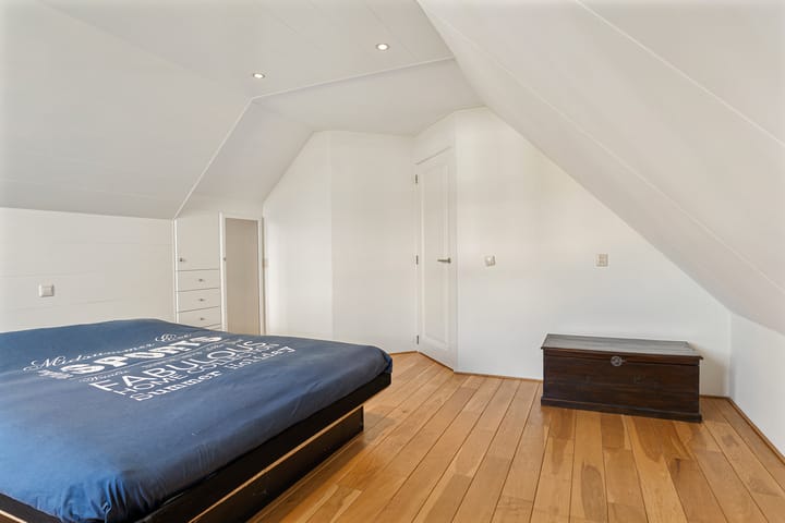 Photo 42 of Van Zuijtland 1-A