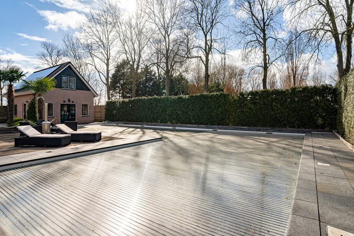 Photo 73 of Van Zuijtland 1-A