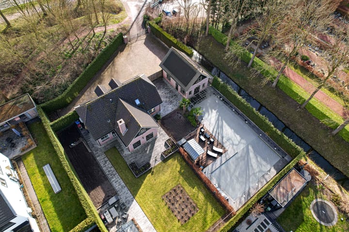 Photo 77 of Van Zuijtland 1-A