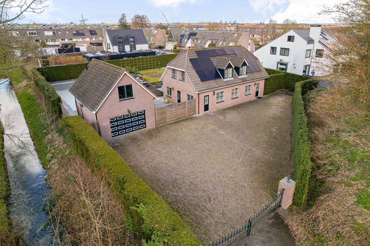 Photo 78 of Van Zuijtland 1-A