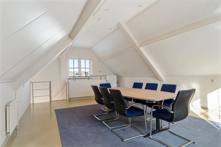 Photo 86 of Van Zuijtland 1-A