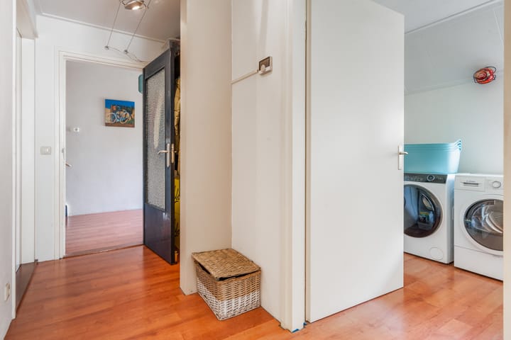 Photo 18 of Hoofdstraat 29