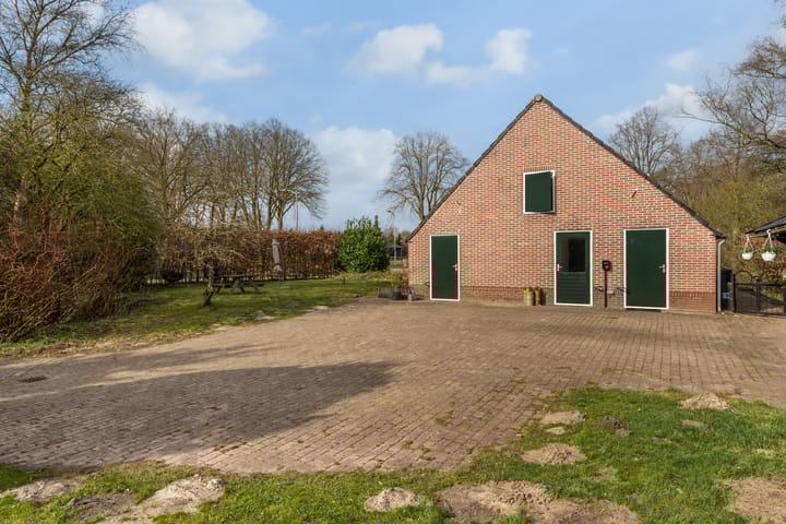 Photo 24 of Hoofdstraat 29