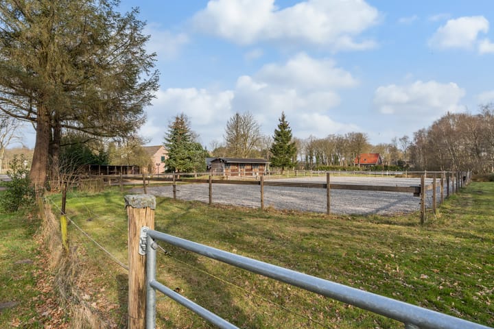 Photo 31 of Hoofdstraat 29