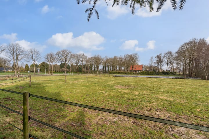 Photo 34 of Hoofdstraat 29