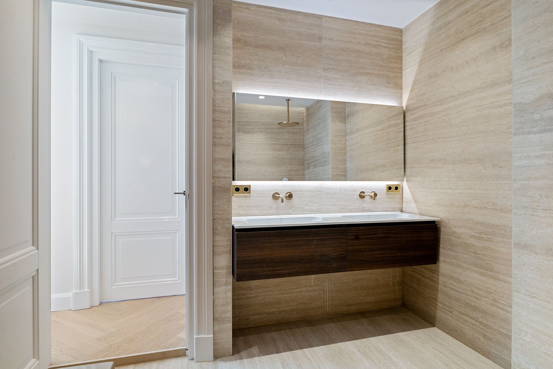 Photo 44 of Boomssloot Residences