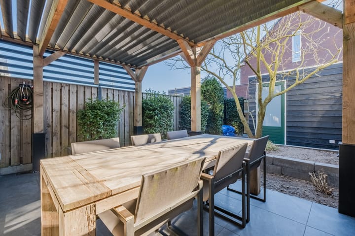 Foto 23 van Isidorusplein 17