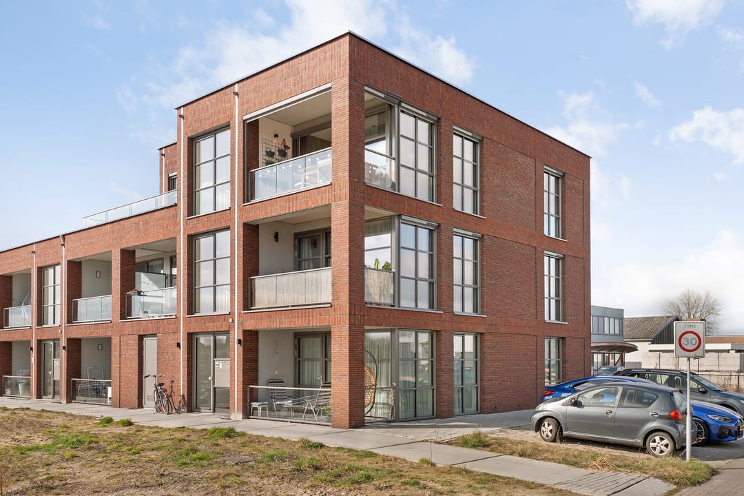 Foto 1 van Verzetstrijderslaan 7