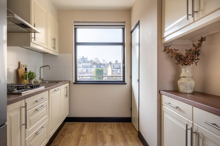 Foto 7 van van Weedestraat 193