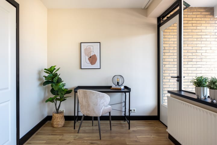 Foto 12 van van Weedestraat 193