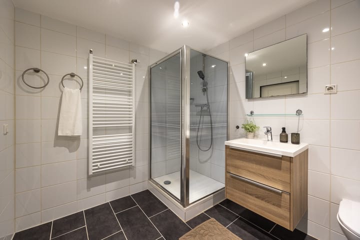 Foto 17 van van Weedestraat 193