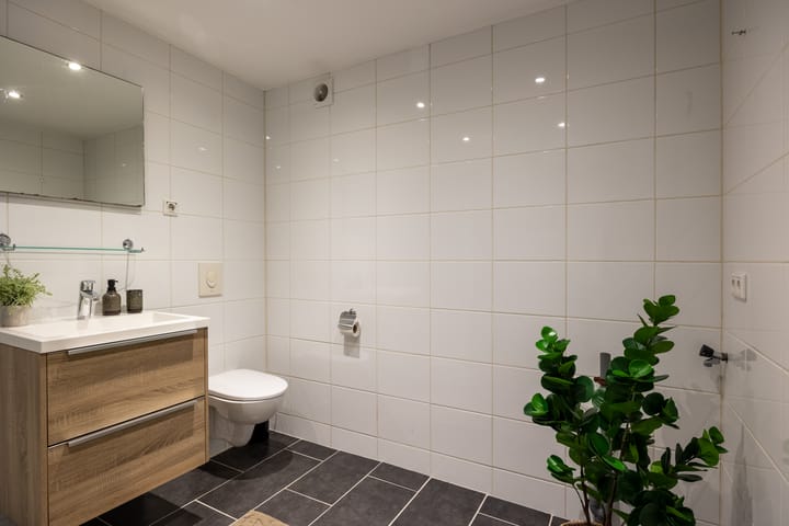 Foto 18 van van Weedestraat 193