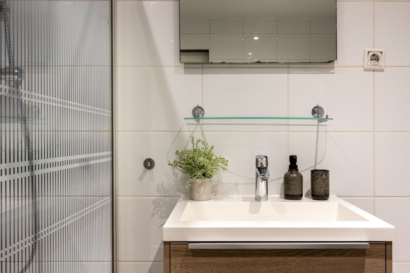 Foto 19 van van Weedestraat 193