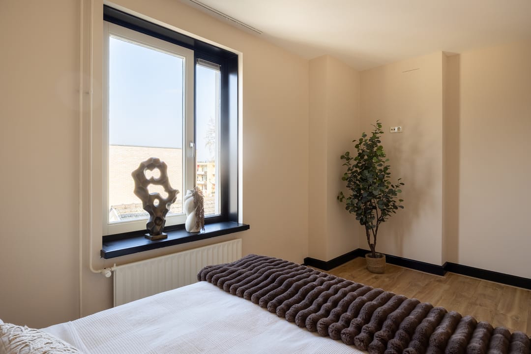 Foto 23 van van Weedestraat 193