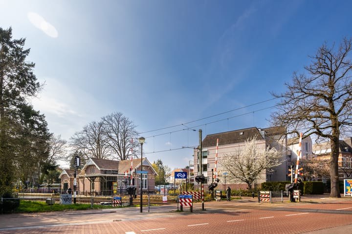 Foto 40 van van Weedestraat 193