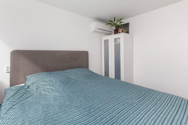 Foto 16 van Heiligenbloem 13