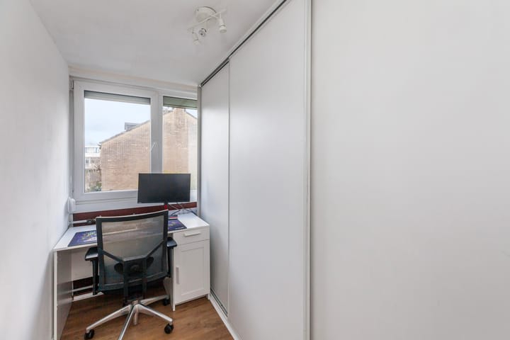 Foto 18 van Heiligenbloem 13