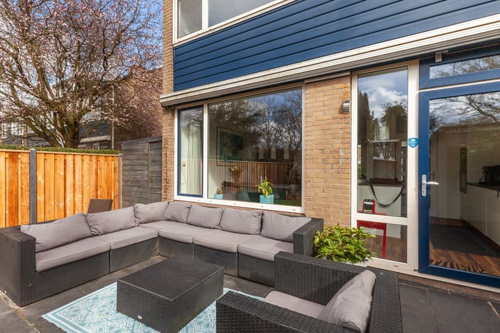 Foto 26 van Heiligenbloem 13