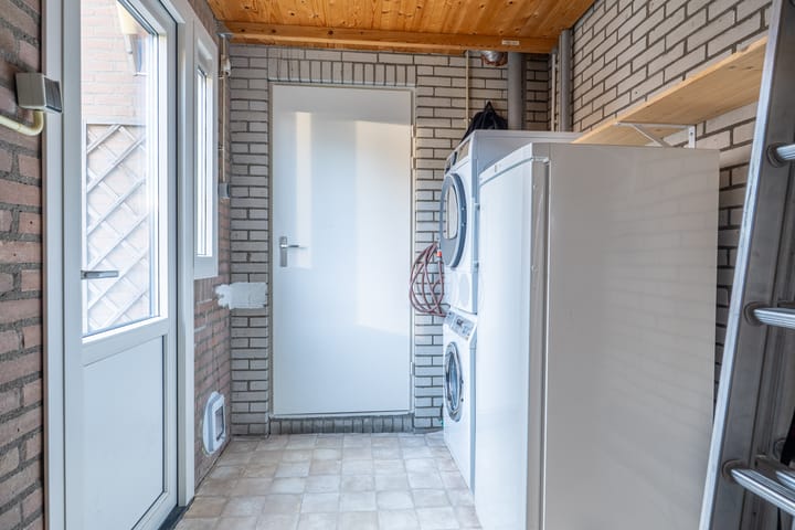 Foto 18 van Roordaburg 5