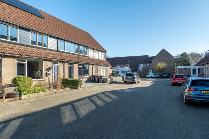 Foto 39 van Roordaburg 5