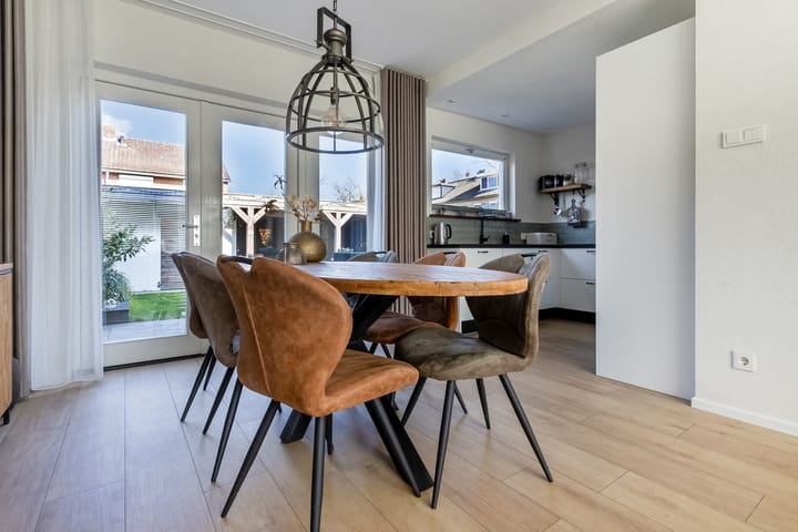 Foto 5 van Topaasstraat 54