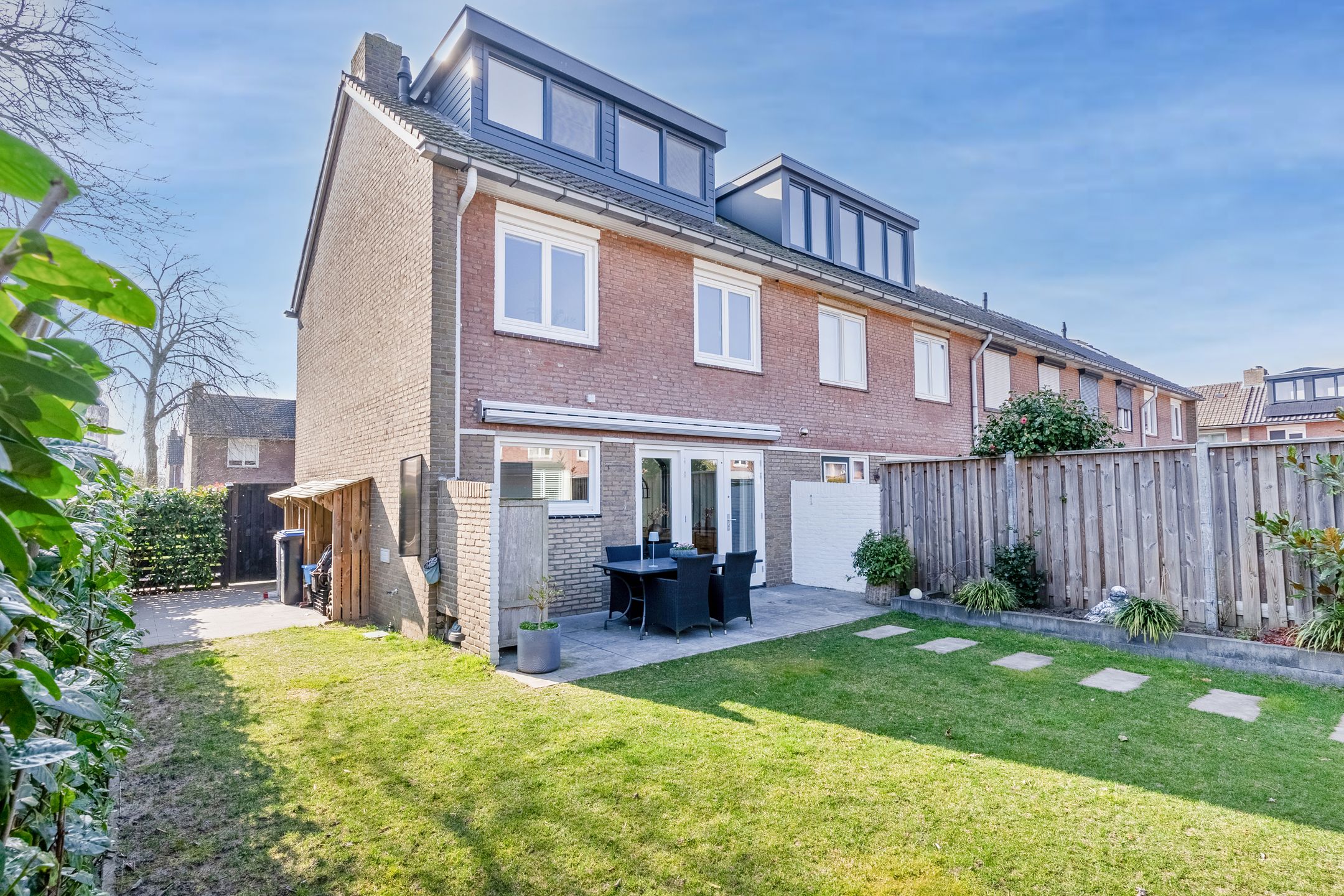 Foto 21 van Topaasstraat 54