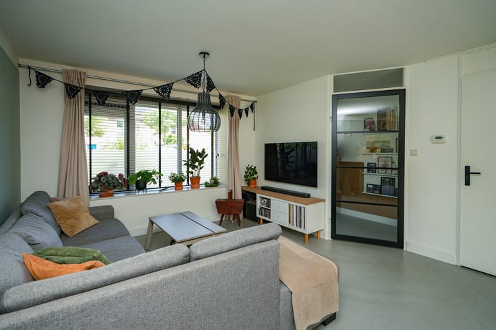 Foto 5 van Lobeliastraat 16