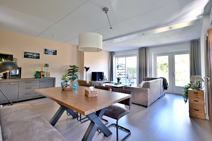 Foto 11 van J.W. Pienemanstraat 26